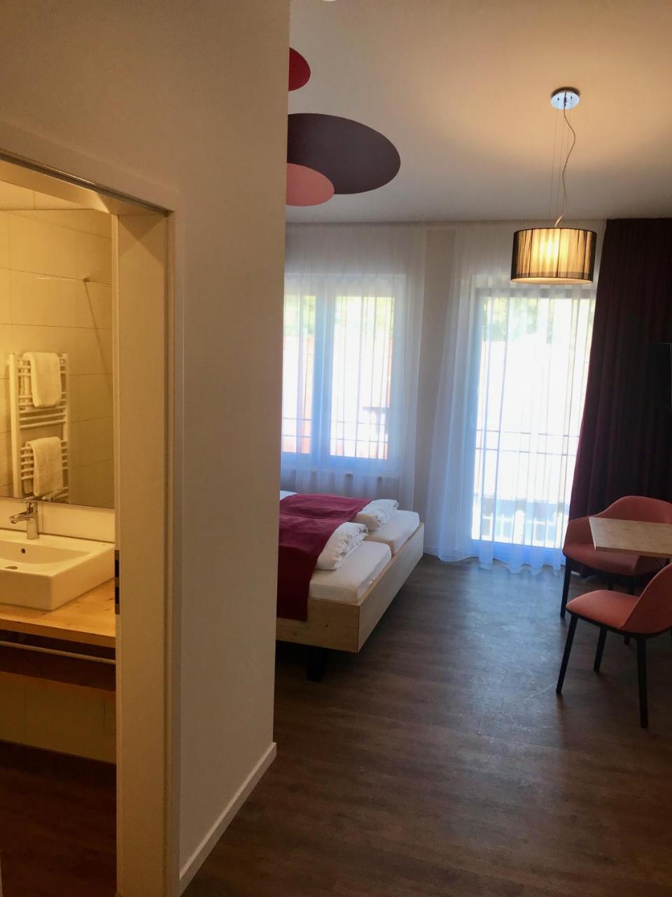 Busses Guesthouse Freiburg im Breisgau Exteriör bild
